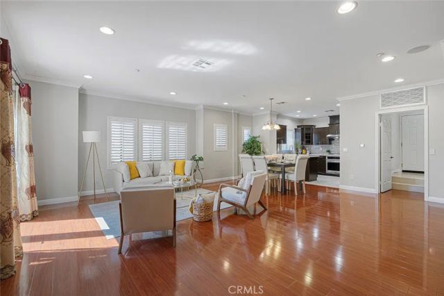 879 Michigan Blvd O, Pasadena, CA 91107