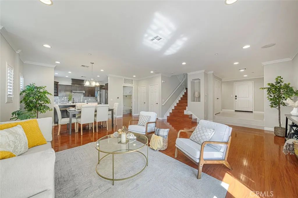 879 Michigan Blvd O, Pasadena, CA 91107