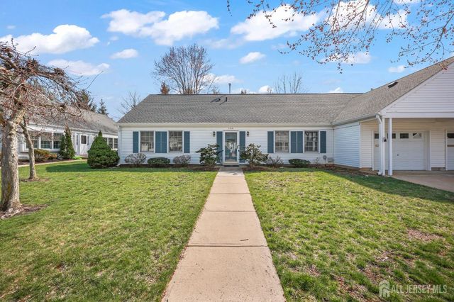 731 Mount Vernon Road A, Monroe, NJ 08831