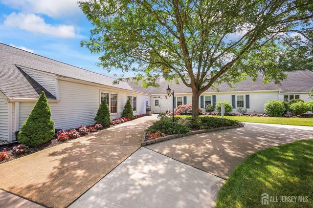 731 Mount Vernon Road A, Monroe, NJ 08831