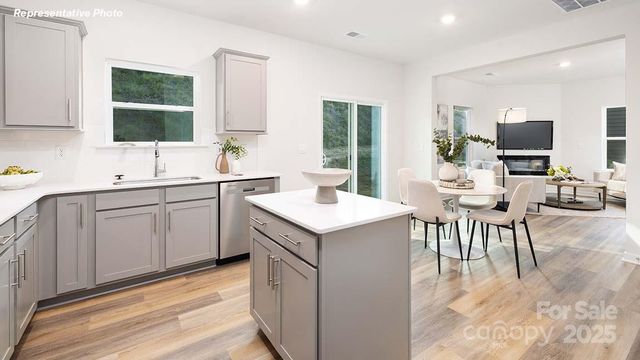 3922 Ashton Drive, Conover, NC 28613