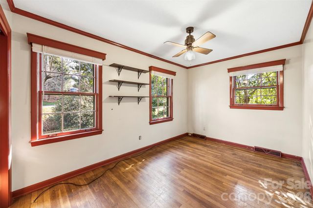 2968 Club Drive, Gastonia, NC 28054