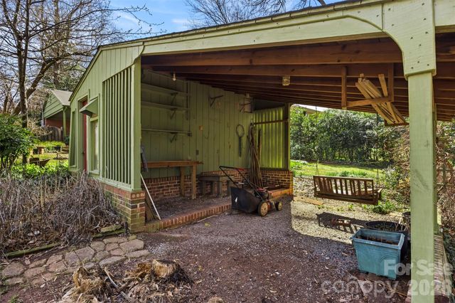 2968 Club Drive, Gastonia, NC 28054