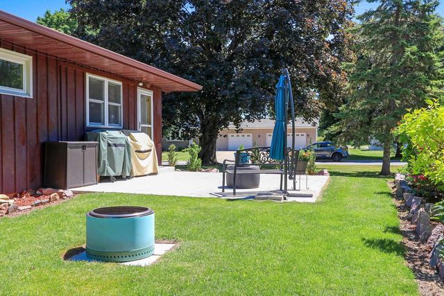 118 N 8TH AVENUE, Winneconne, WI 54986