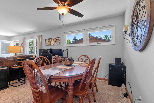 118 N 8TH AVENUE, Winneconne, WI 54986