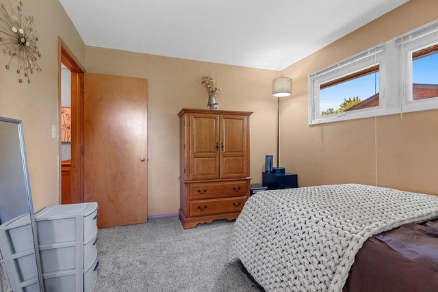 118 N 8TH AVENUE, Winneconne, WI 54986