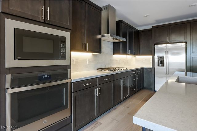 9576 Bloodstone Lane, Las Vegas, NV 89143