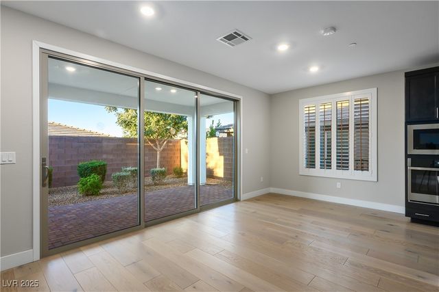 9576 Bloodstone Lane, Las Vegas, NV 89143