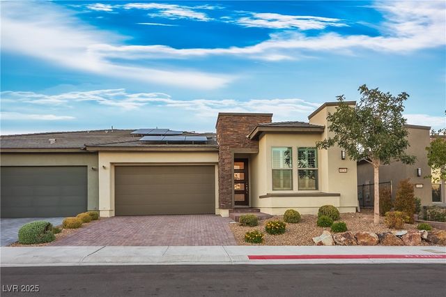 9576 Bloodstone Lane, Las Vegas, NV 89143