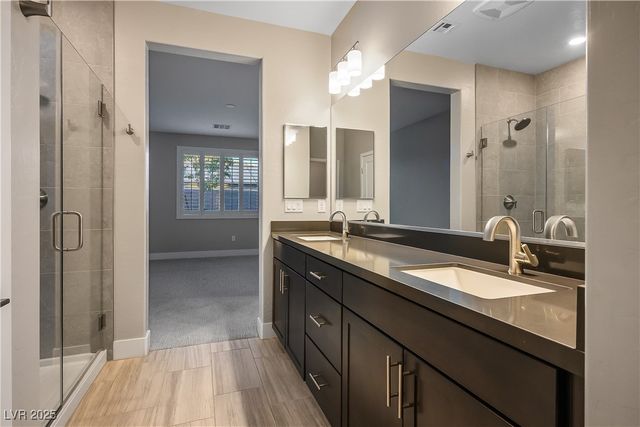 9576 Bloodstone Lane, Las Vegas, NV 89143