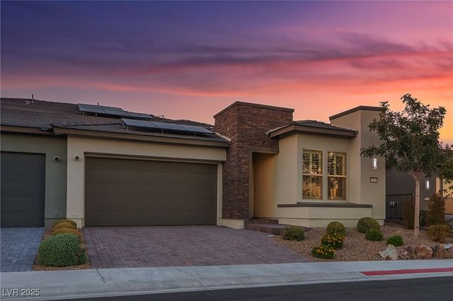 9576 Bloodstone Lane, Las Vegas, NV 89143