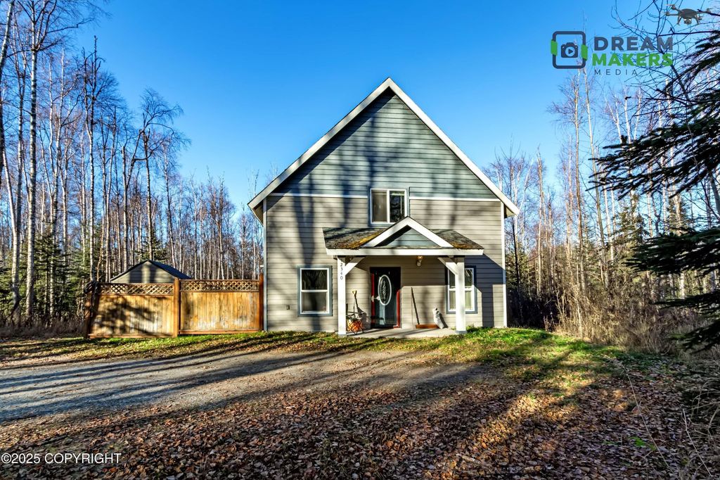 12340 W Cheri Lake Drive, Houston, AK 99623