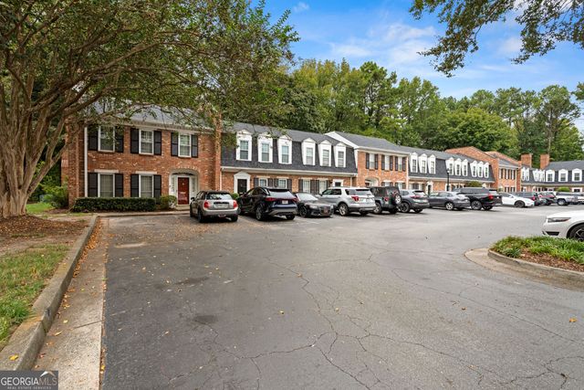6 Valley Forge Place NW, Atlanta, GA 30318