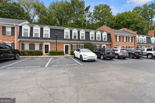 6 Valley Forge Place NW, Atlanta, GA 30318