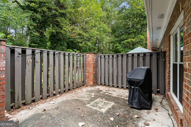 6 Valley Forge Place NW, Atlanta, GA 30318