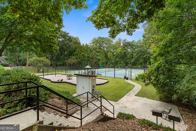 6 Valley Forge Place NW, Atlanta, GA 30318
