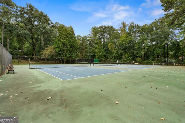 6 Valley Forge Place NW, Atlanta, GA 30318