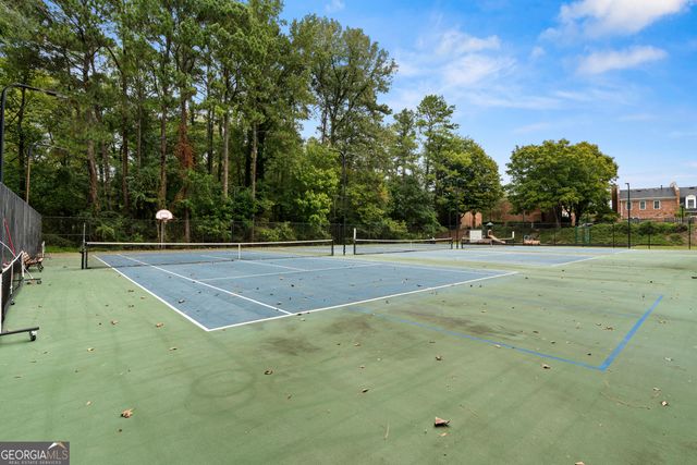 6 Valley Forge Place NW, Atlanta, GA 30318