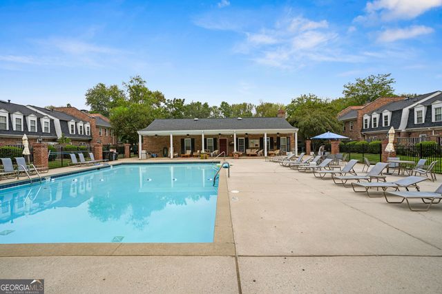 6 Valley Forge Place NW, Atlanta, GA 30318