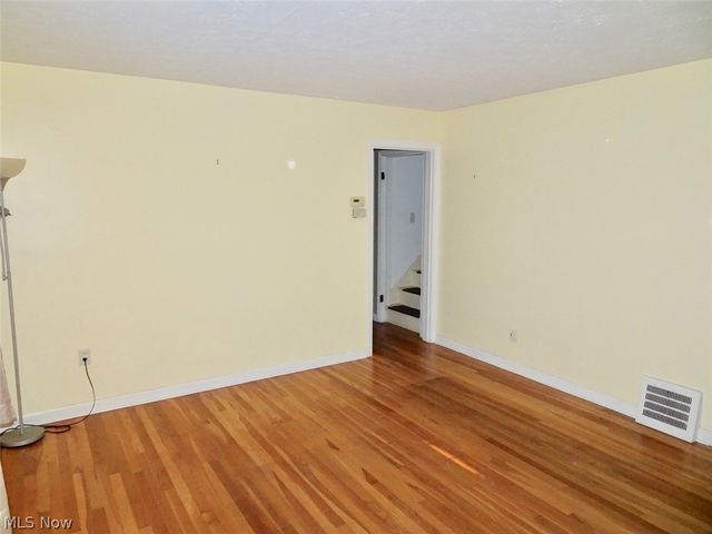 1610 Mayview Avenue, Cleveland, OH 44109