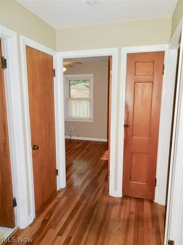 1610 Mayview Avenue, Cleveland, OH 44109