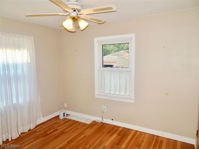1610 Mayview Avenue, Cleveland, OH 44109