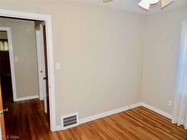 1610 Mayview Avenue, Cleveland, OH 44109