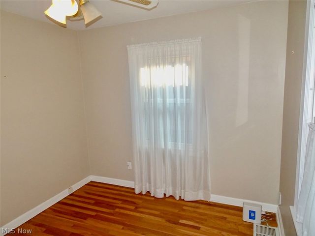 1610 Mayview Avenue, Cleveland, OH 44109