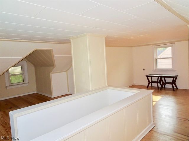 1610 Mayview Avenue, Cleveland, OH 44109