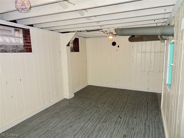 1610 Mayview Avenue, Cleveland, OH 44109