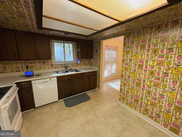 6875 Timberclair Court, Lithonia, GA 30058