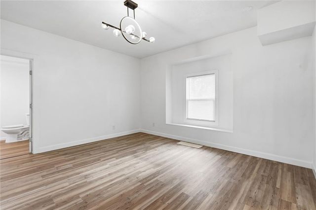 2130 E 24th Street, Kansas City, MO 64127
