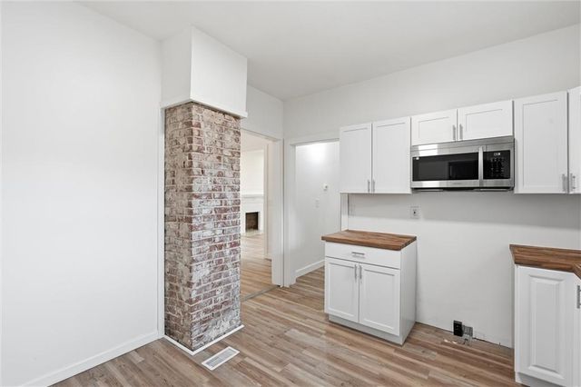 2130 E 24th Street, Kansas City, MO 64127