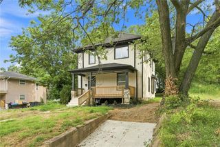 2130 E 24th Street, Kansas City, MO 64127