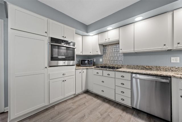 5730 D Avenue NW, Cedar Rapids, IA 52405