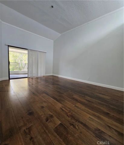 260 Cagney 317, Newport Beach, CA 92663