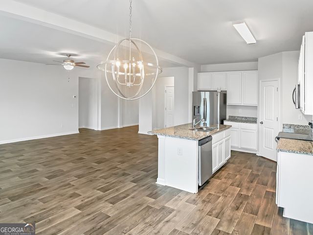 16 Fox Drive, Winder, GA 30680
