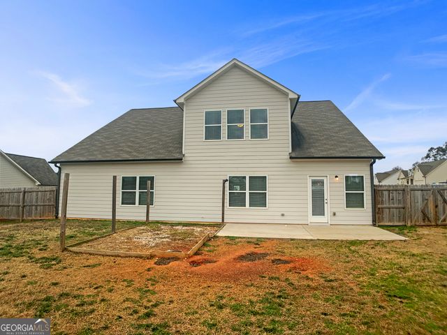 16 Fox Drive, Winder, GA 30680
