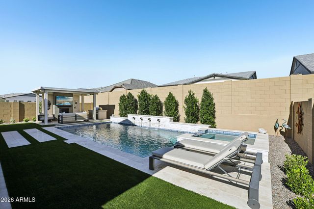 8128 E JASMINE Street, Mesa, AZ 85207