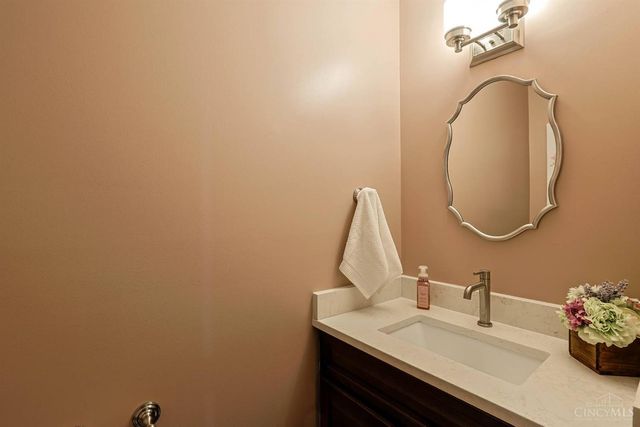 5988 Snider Cove Way, Mason, OH 45040