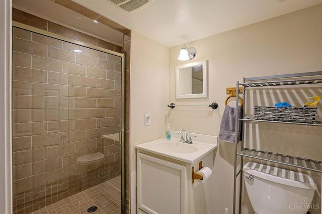 5988 Snider Cove Way, Mason, OH 45040