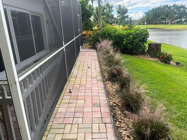 4638 Carlton Golf Drive, Lake Worth, FL 33449