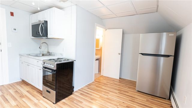 93 Warren Avenue 4, East Providence, RI 02914