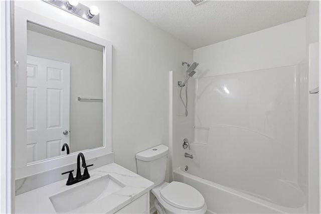 1368 Travers Creek Trail, Conyers, GA 30012