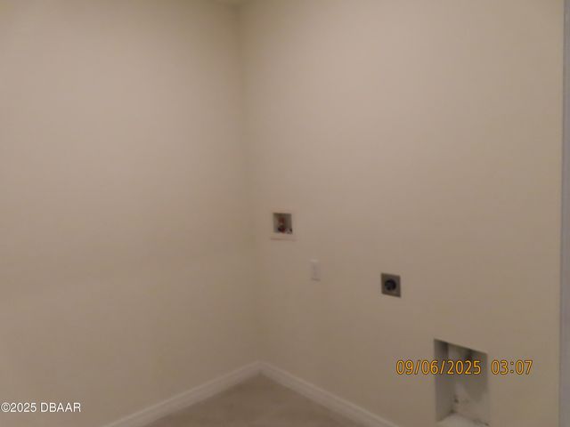 35 Caballero Court, Ormond Beach, FL 32174