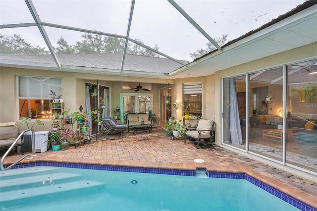 3722 CYPRESS MEADOWS ROAD, Tampa, FL 33624