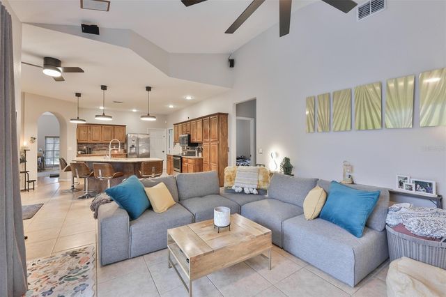 3722 CYPRESS MEADOWS ROAD, Tampa, FL 33624