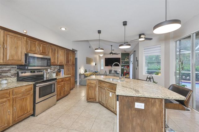 3722 CYPRESS MEADOWS ROAD, Tampa, FL 33624