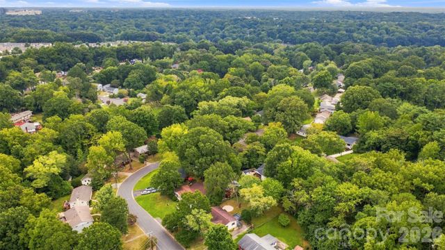 1700 Brookdale Avenue, Charlotte, NC 28210