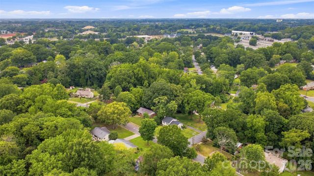 1700 Brookdale Avenue, Charlotte, NC 28210